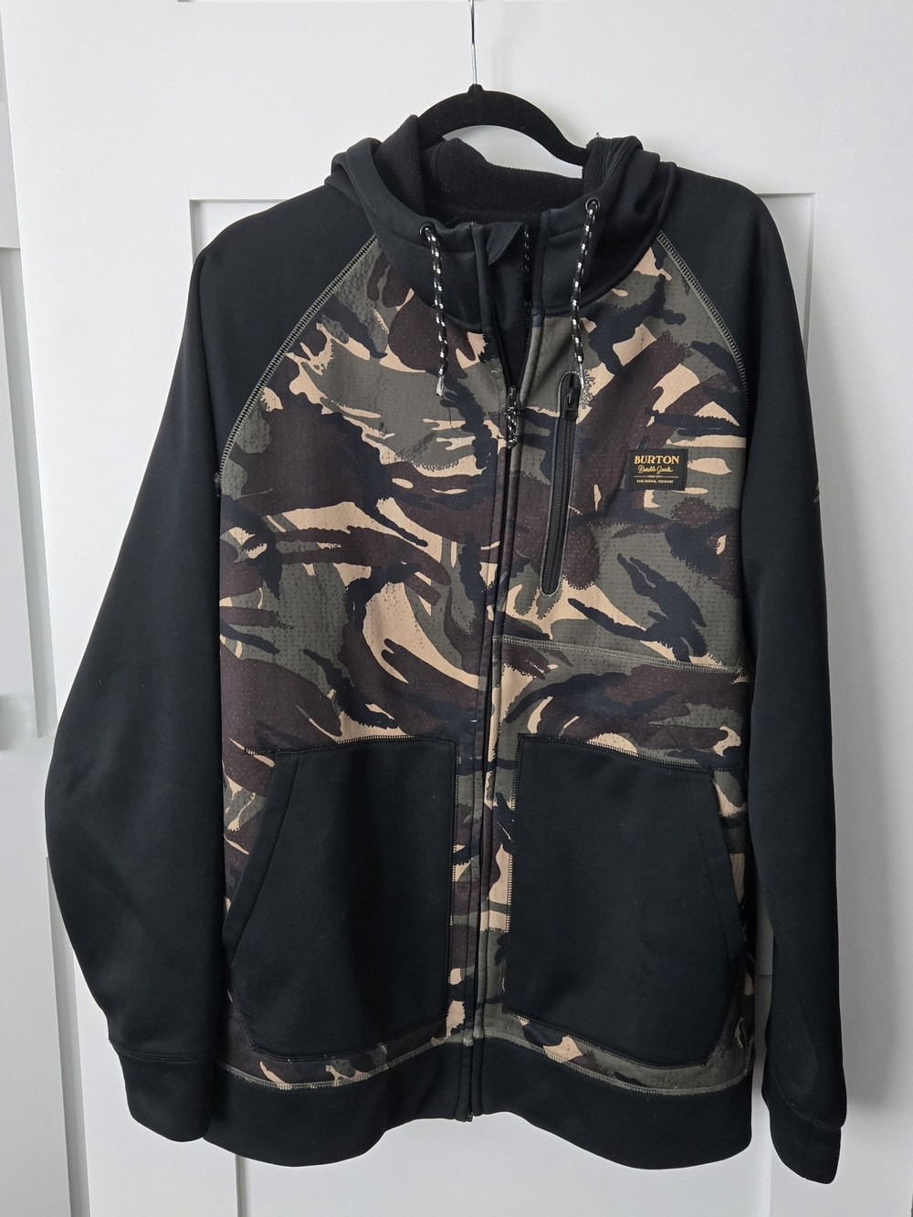 Like New! Mens XL Burton Camo Zip Hoodie - Black & Olive